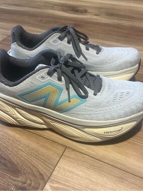 New Balance Fresh Foam x more v5